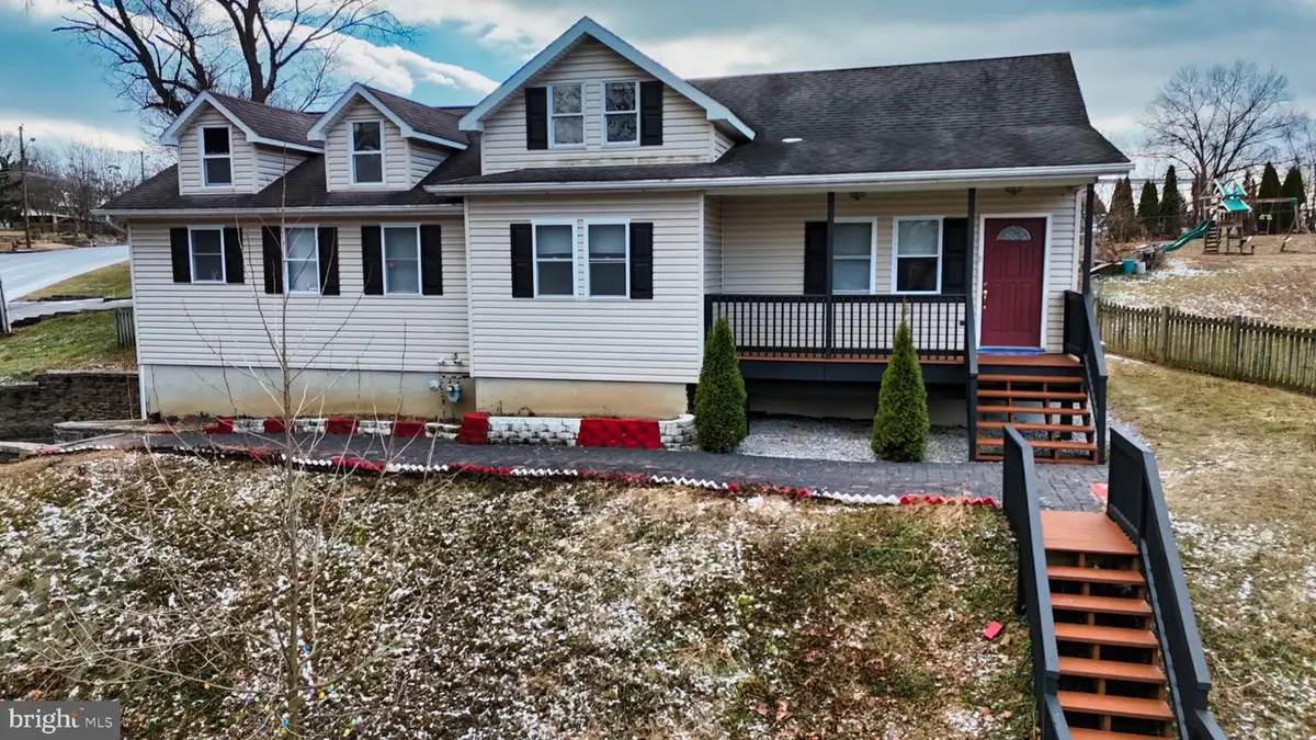 4761 Lawntara St, Harrisburg, PA 17111 - Image #1