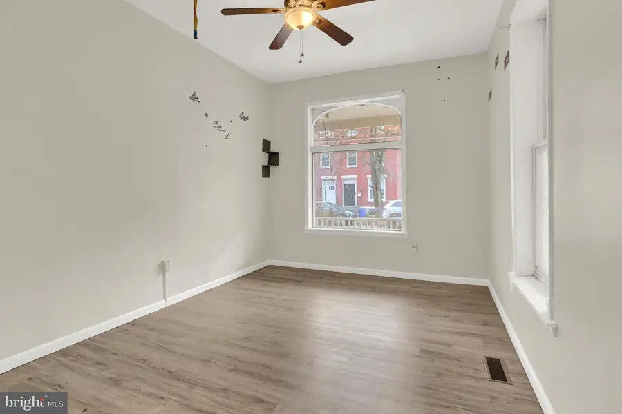 518 Emerald St, Harrisburg, PA 17110 - Image #3