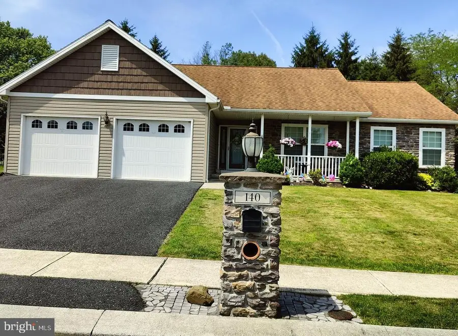 140 Koch Ln, Harrisburg, PA 17112 - #2