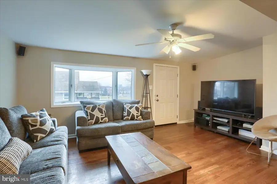 6111 Walls St, Harrisburg, PA 17112 - Image #2