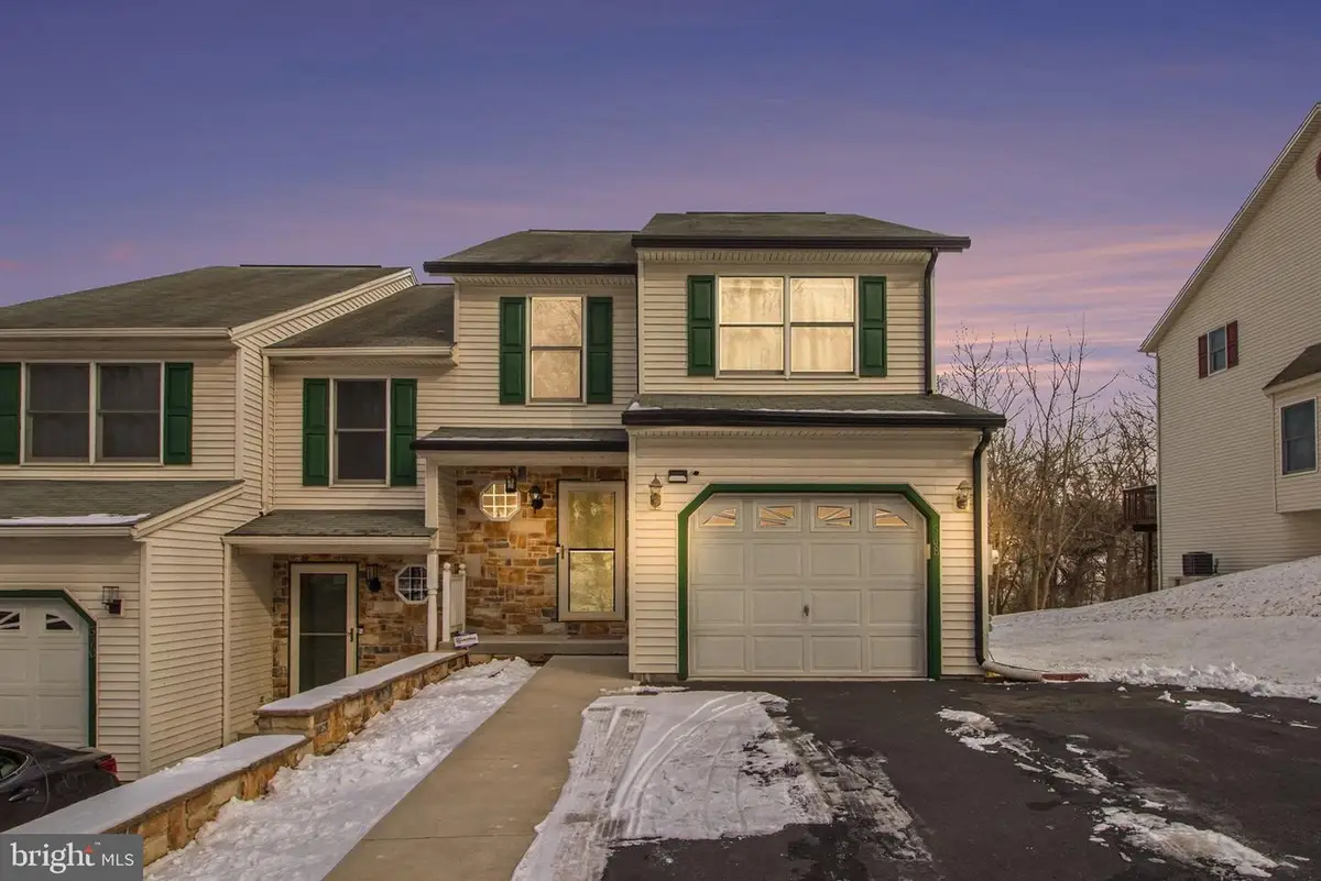 568 Kelker St, Oberlin, PA 17113 - Image #1