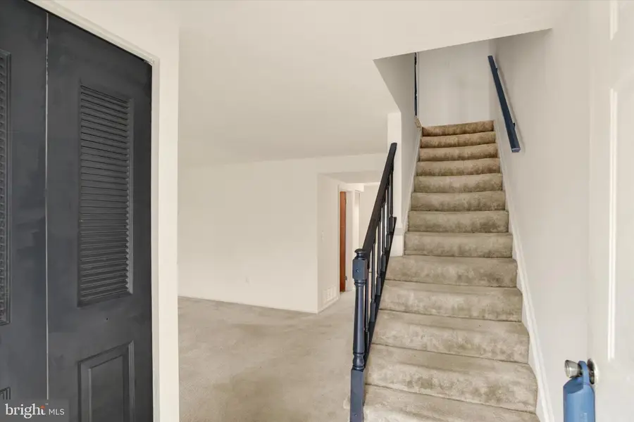 5422 Pond Rd, Harrisburg, PA 17111 - #3