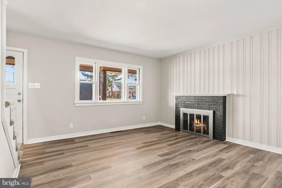 450 N 69th St, Harrisburg, PA 17111 - #3