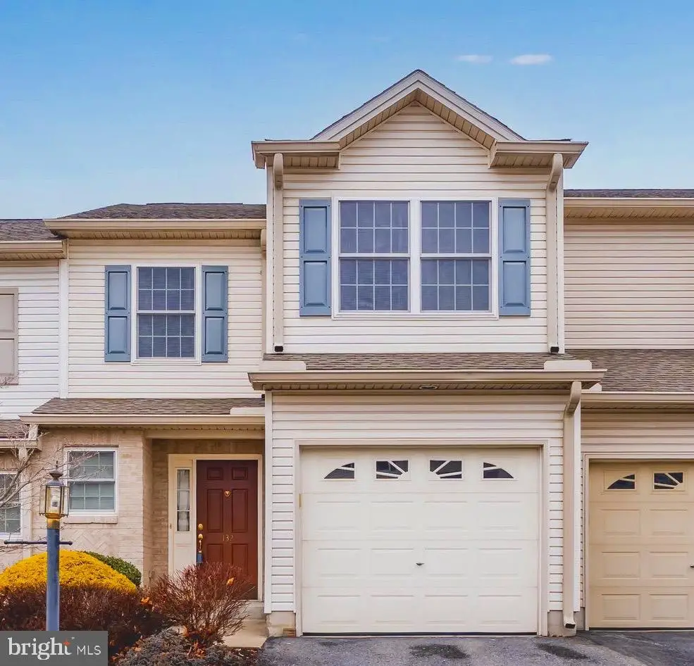 132 Oaklea Rd, Harrisburg, PA 17110 - Image #1