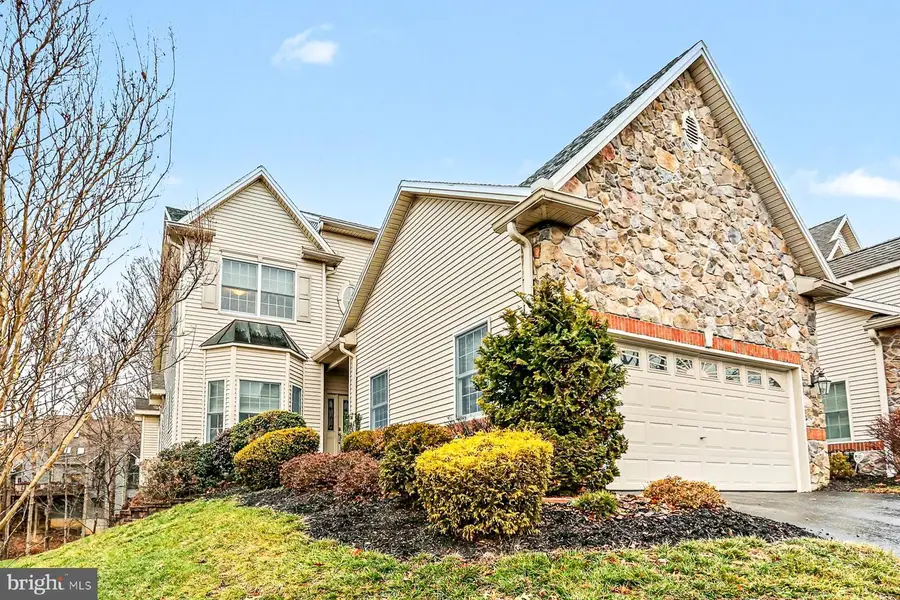 310 Autumn Chase, Harrisburg, PA 17110 - Image #3