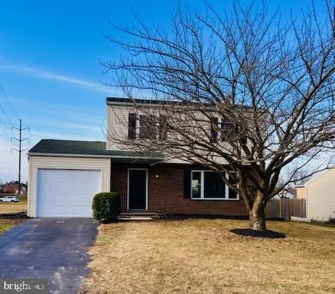 640 Harvest Dr, HARRISBURG, PA 17111