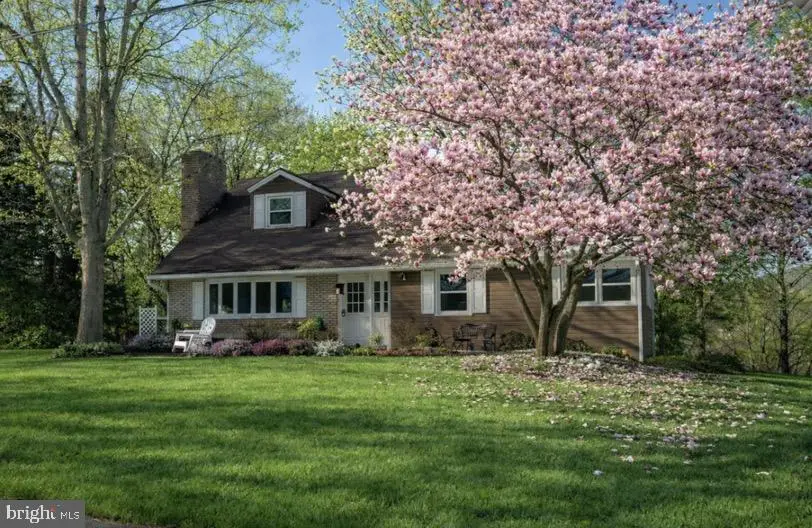 1211 Mountainview Blvd, Dauphin, PA 17018 - #1