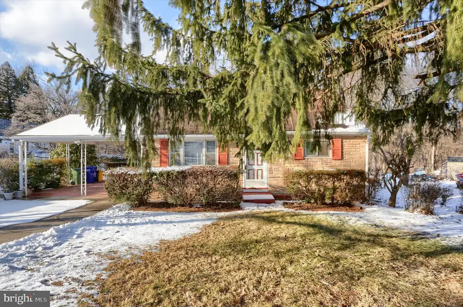 9 Hemlock Ct, Harrisburg, PA 17109 - Image #2