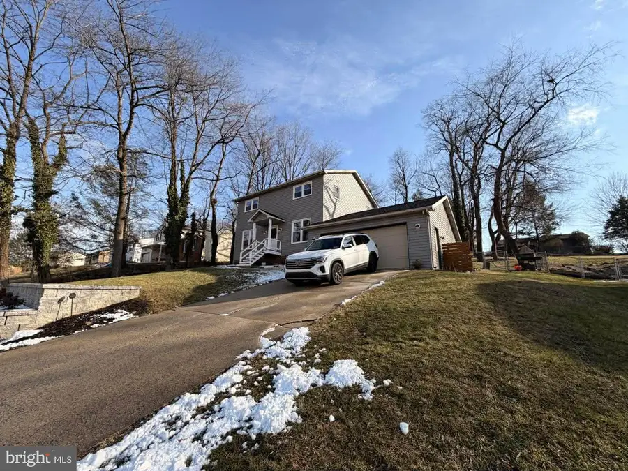 5717 Kenwood Ave, Harrisburg, PA 17112 - Image #2