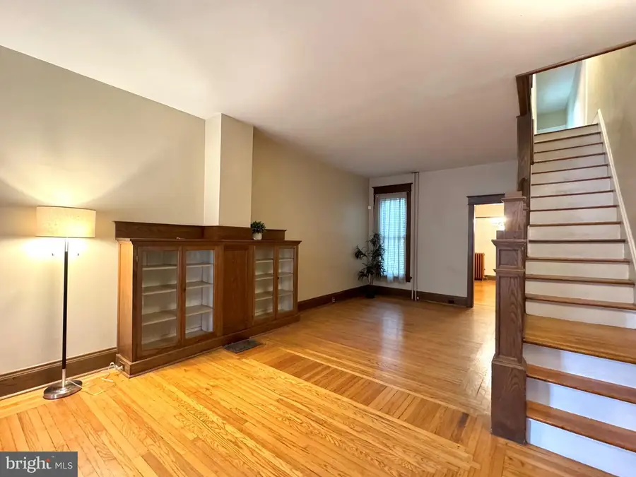 111 Calder St, Harrisburg, PA 17102 - Image #2