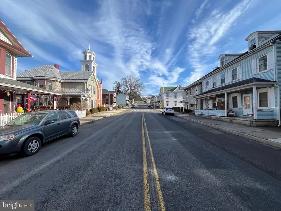 219 Market St, Halifax, PA 17032 - #2