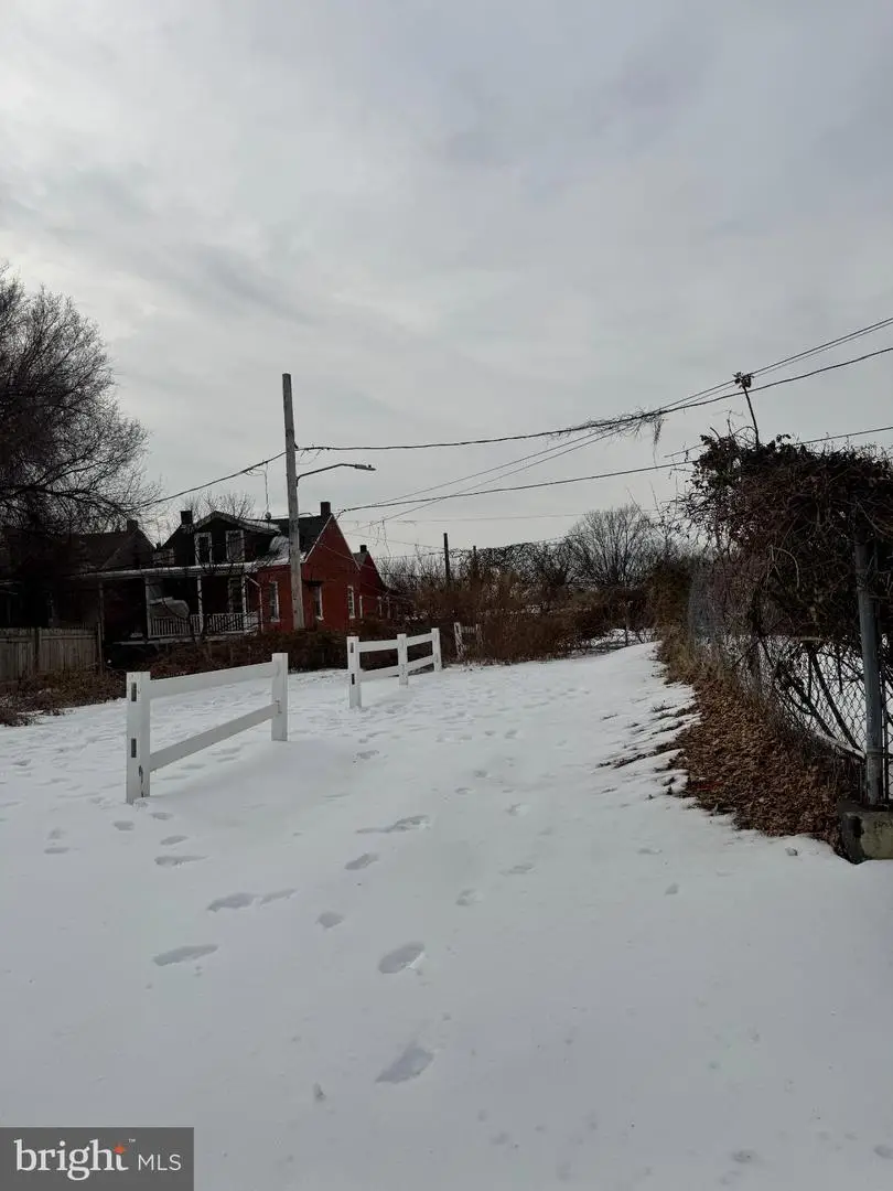 134 Balm St, Harrisburg, PA 17103 - #1