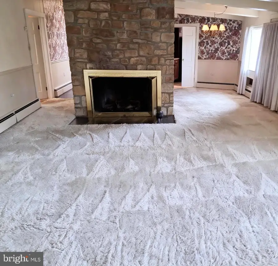 4300 Meadowcrest Rd, Harrisburg, PA 17112 - #3