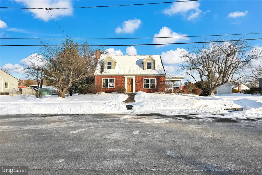 910 Deatrich Ave, Middletown, PA 17057 - Image #2