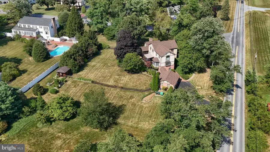 1 Banbury Rd, Hummelstown, PA 17036 - Image #3