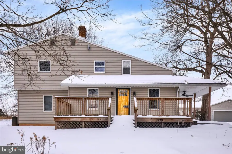 1239 S Meadow Ln, Palmyra, PA 17078 - Image #2