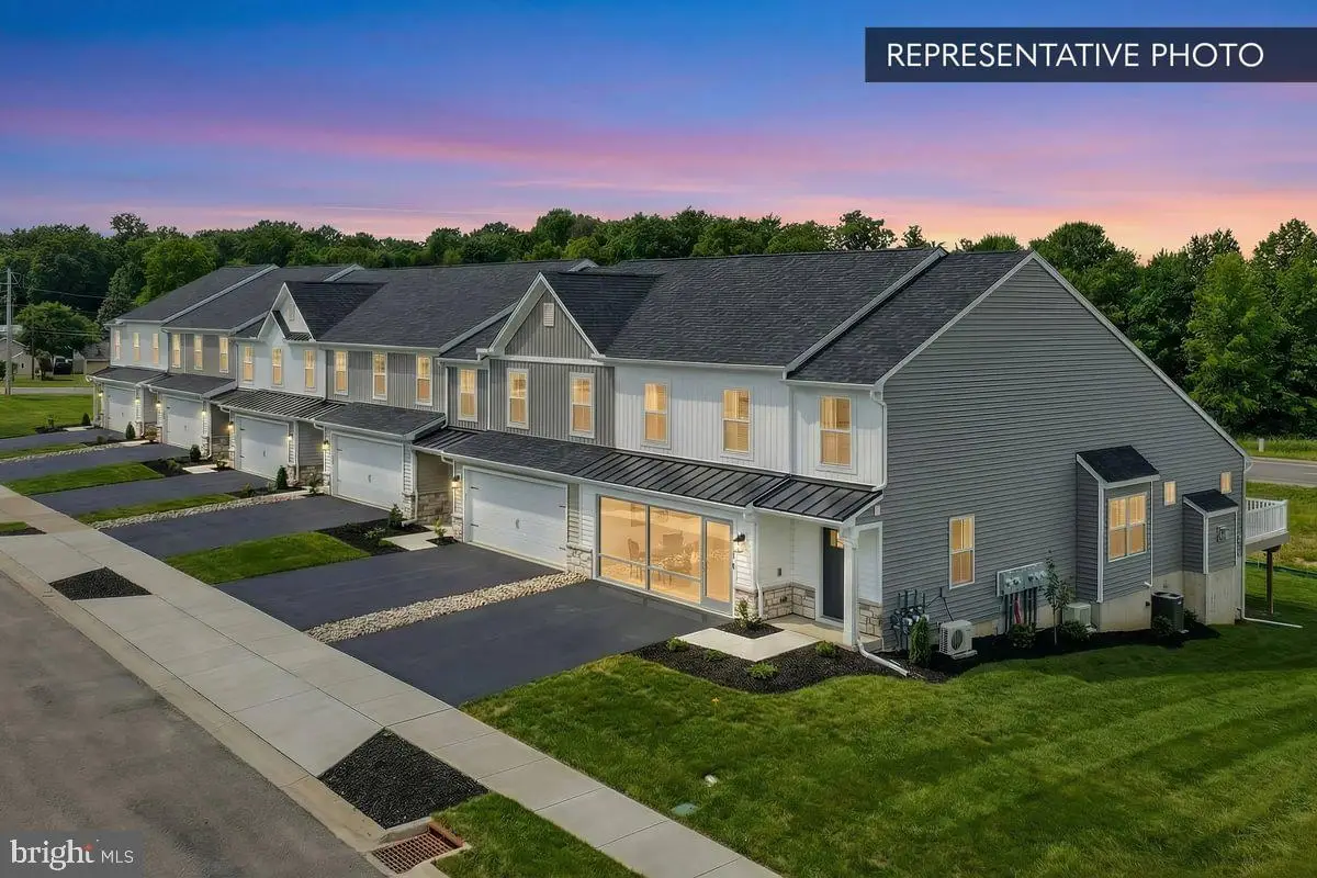 Jasmine Plan At Elizabeth Village, Harrisburg, PA 17112 - Image #1