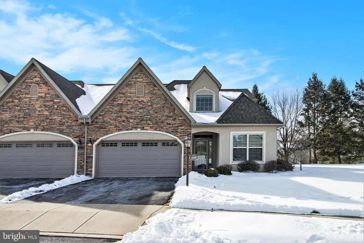 4305 Stoneleigh Ct, Harrisburg, PA 17112 - #1