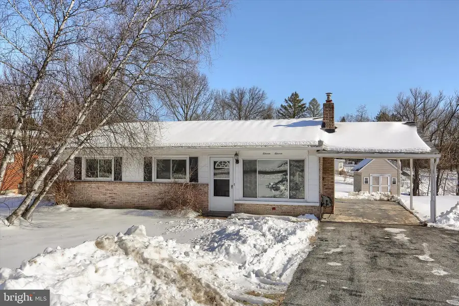 1111 Fairmont Dr, Harrisburg, PA 17112 - #3