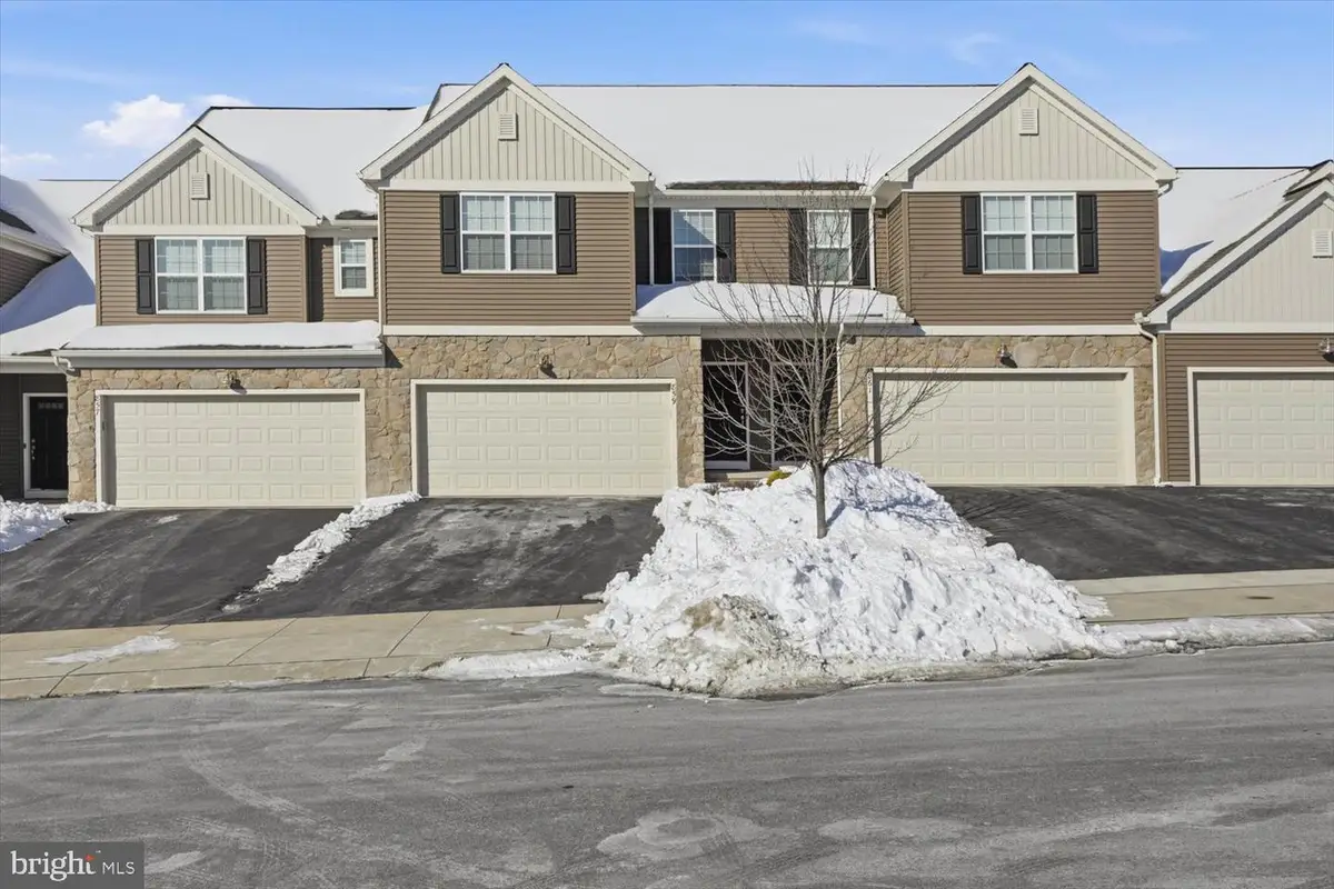 859 Anthony Dr, Harrisburg, PA 17111 - Image #1