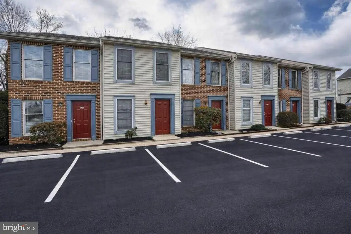 221 N Duke St, Hummelstown, PA 17036 - #1