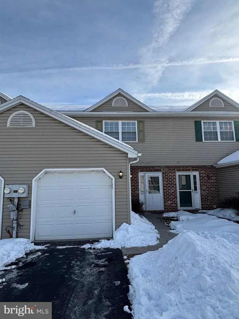 7237 Huntingdon St, Harrisburg, PA 17111 - #2