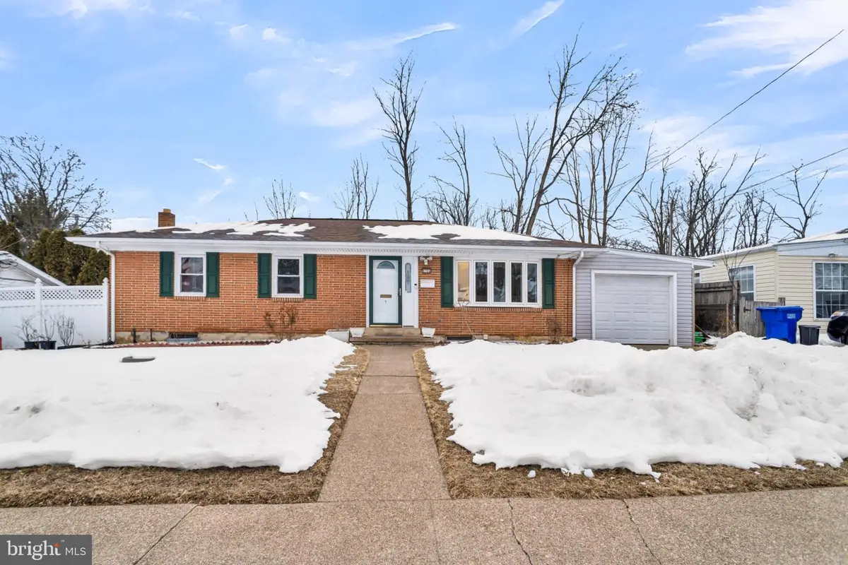 6704 Lehigh Ave, Harrisburg, PA 17111 - #1