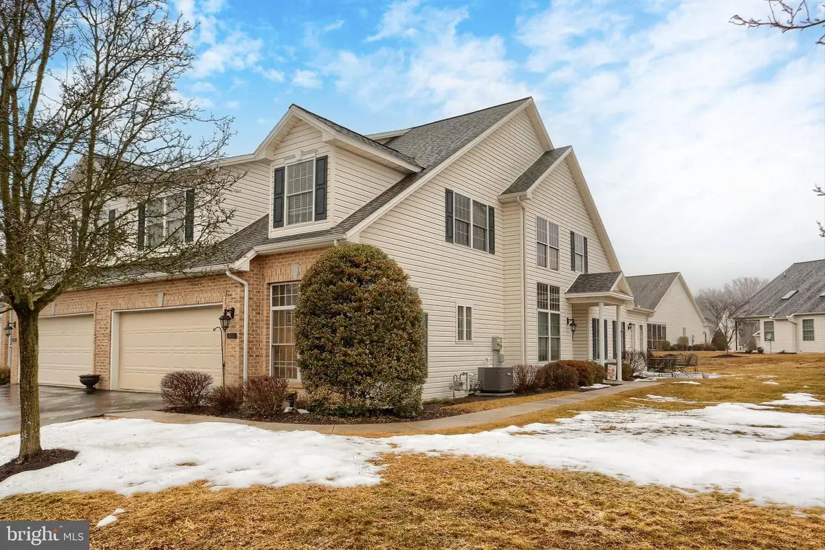 7748 Graybill Dr, Harrisburg, PA 17112 - #1