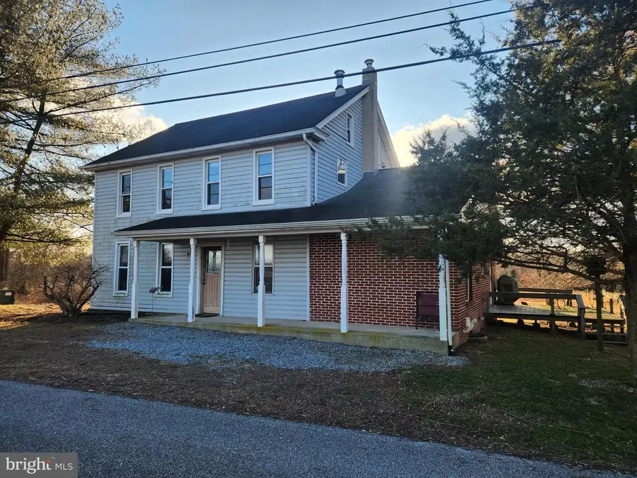 230 S Hertzler Rd, Elizabethtown, PA 17022 - #3