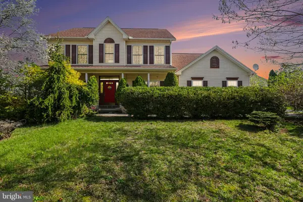 111 Koch Ln, HARRISBURG, PA 17112