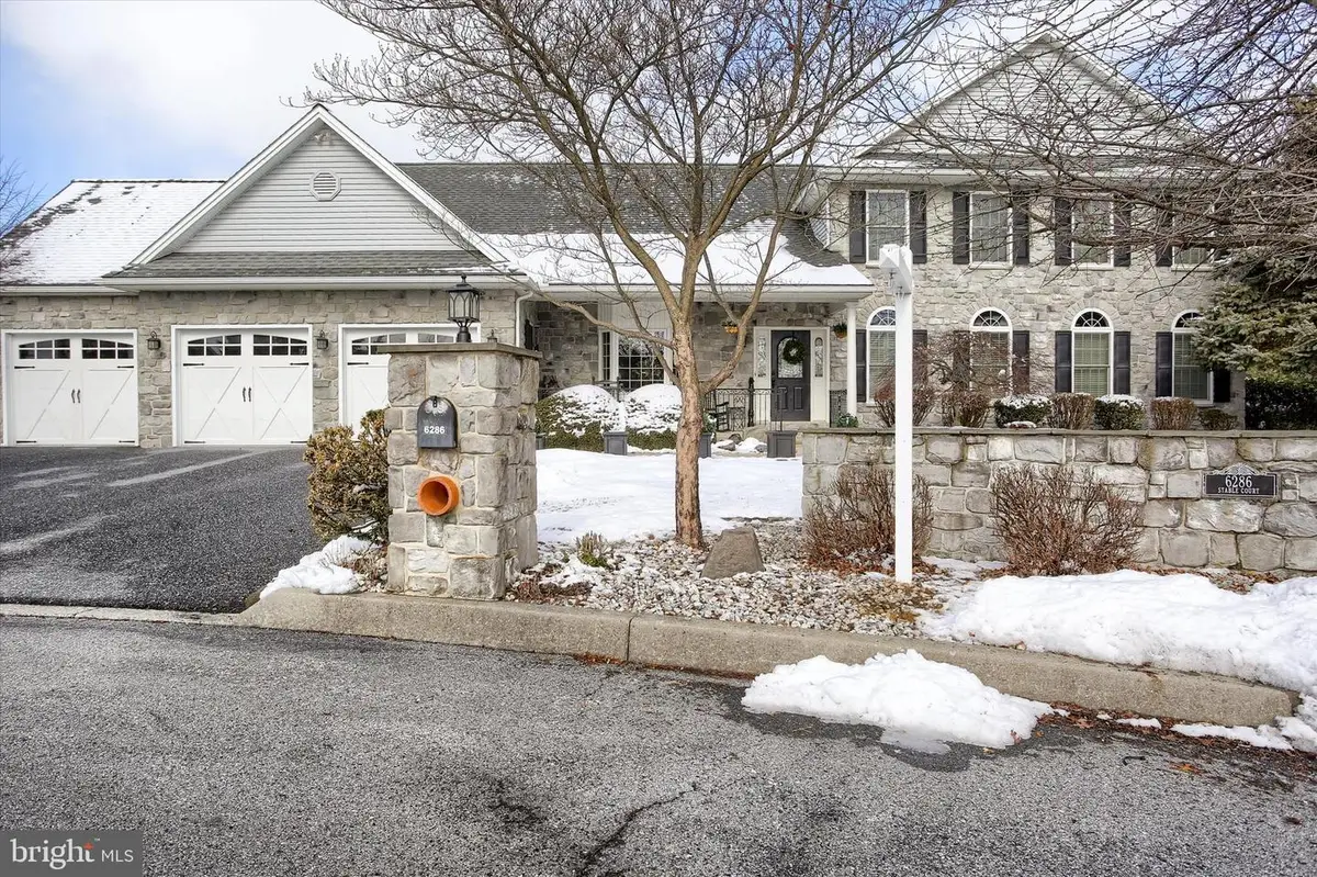 6286 Stable Ct, Harrisburg, PA 17111 - #1