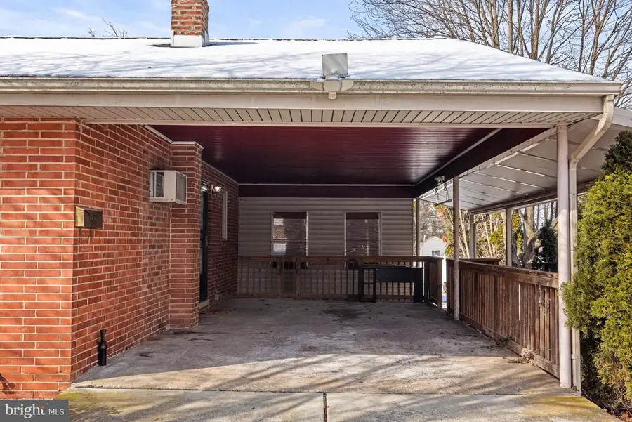 32 S John St, Hummelstown, PA 17036 - #2