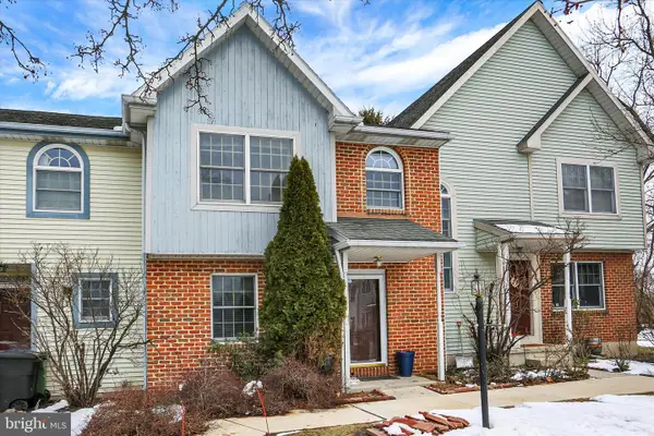 1947 Deer Path Rd, HARRISBURG, PA 17110