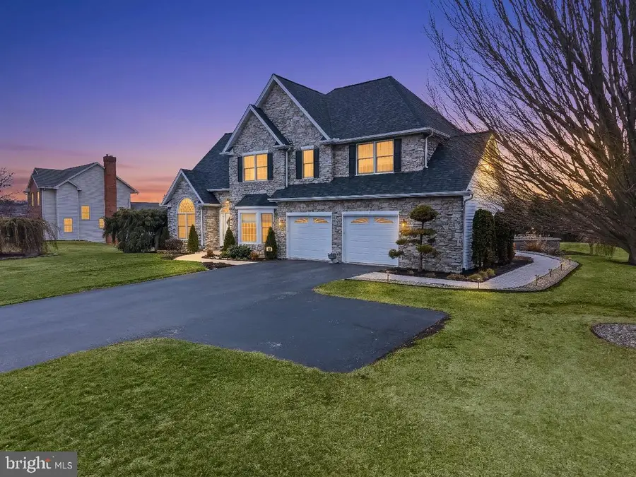 1007 Chestnut Pl, Hummelstown, PA 17036 - #3