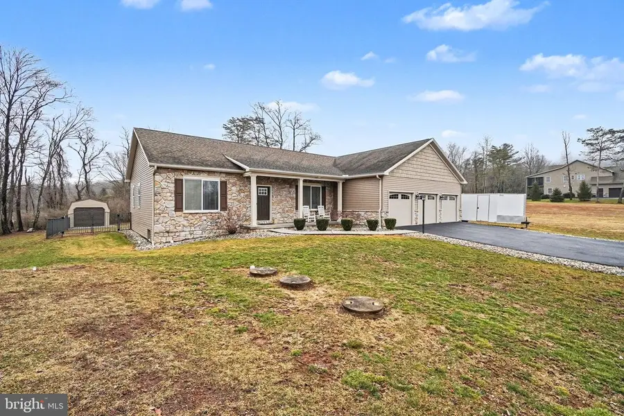 3235 Sutton Dr, Harrisburg, PA 17112 - #2