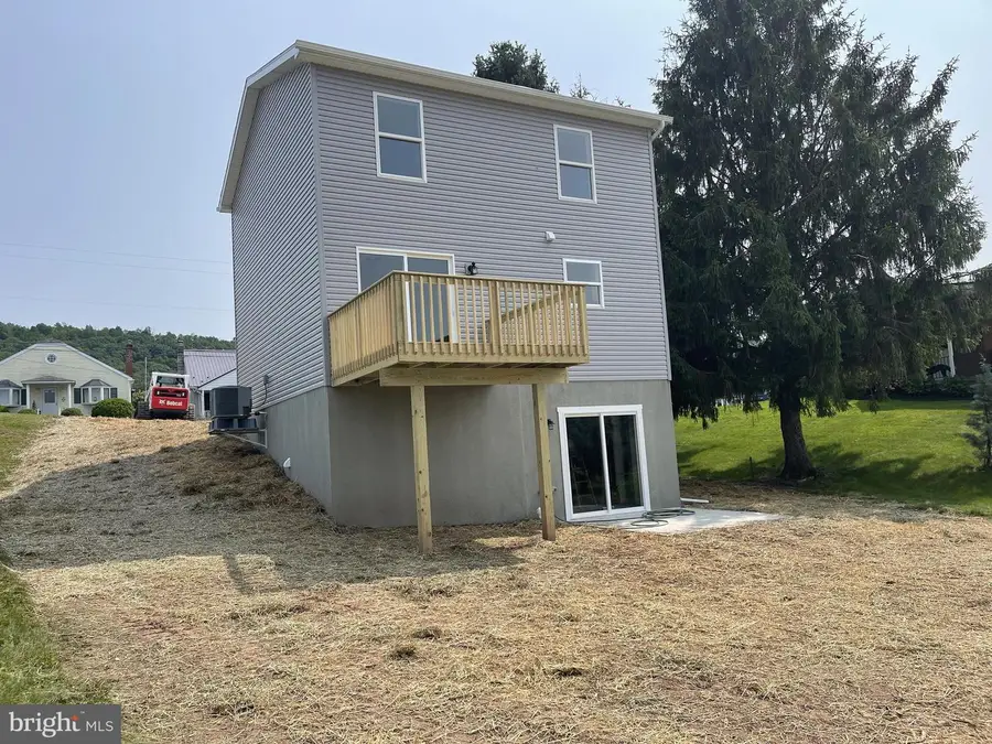 239 W Broad St, Elizabethville, PA 17023 - #2