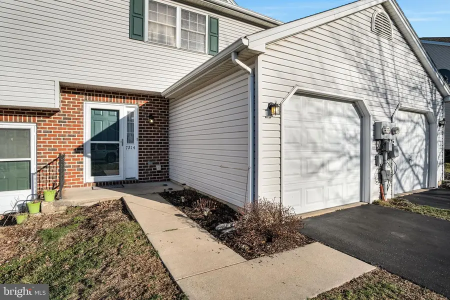 7214 Huntingdon St, Harrisburg, PA 17111 - #2