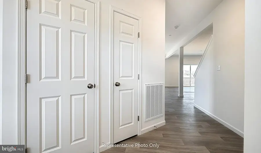 7843 Oak Brook Dr, Harrisburg, PA 17112 - #3