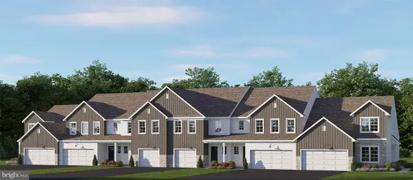 7837 Oak Brook Dr, HARRISBURG, PA 17112