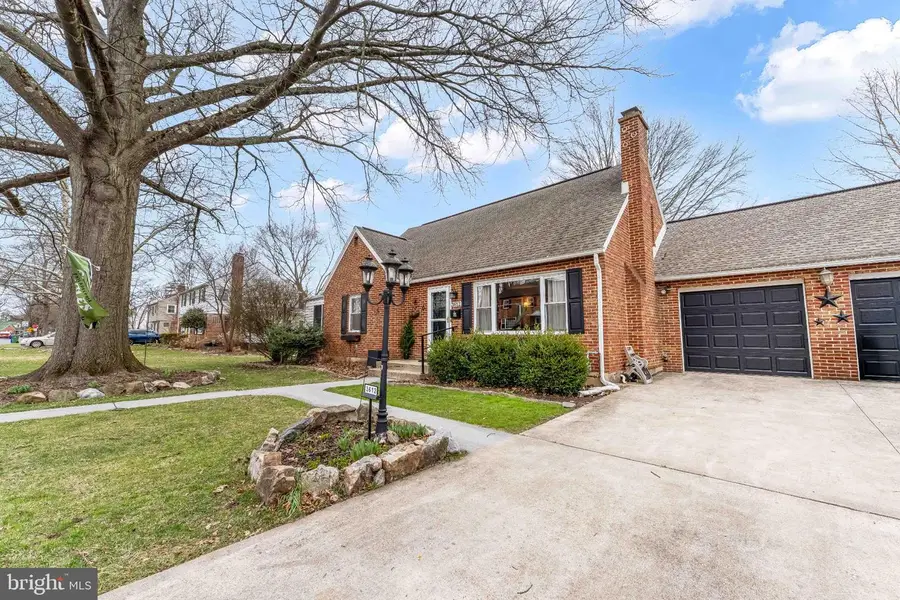 3612 Schoolhouse Ln, Harrisburg, PA 17109 - #2