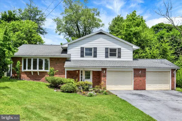 55 Ridgeview Rd, HUMMELSTOWN, PA 17036