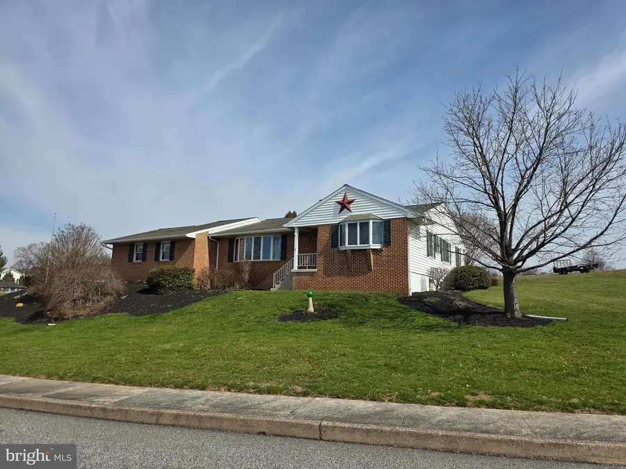 24 Riverview Dr, Middletown, PA 17057 - #2