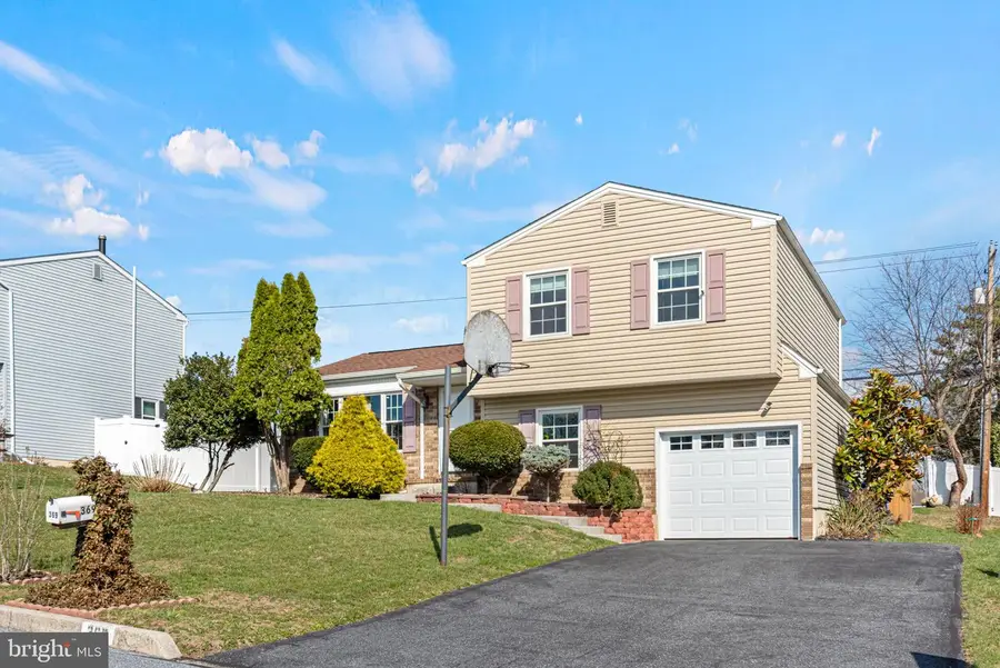 369 Hivner Rd, Harrisburg, PA 17111 - #3