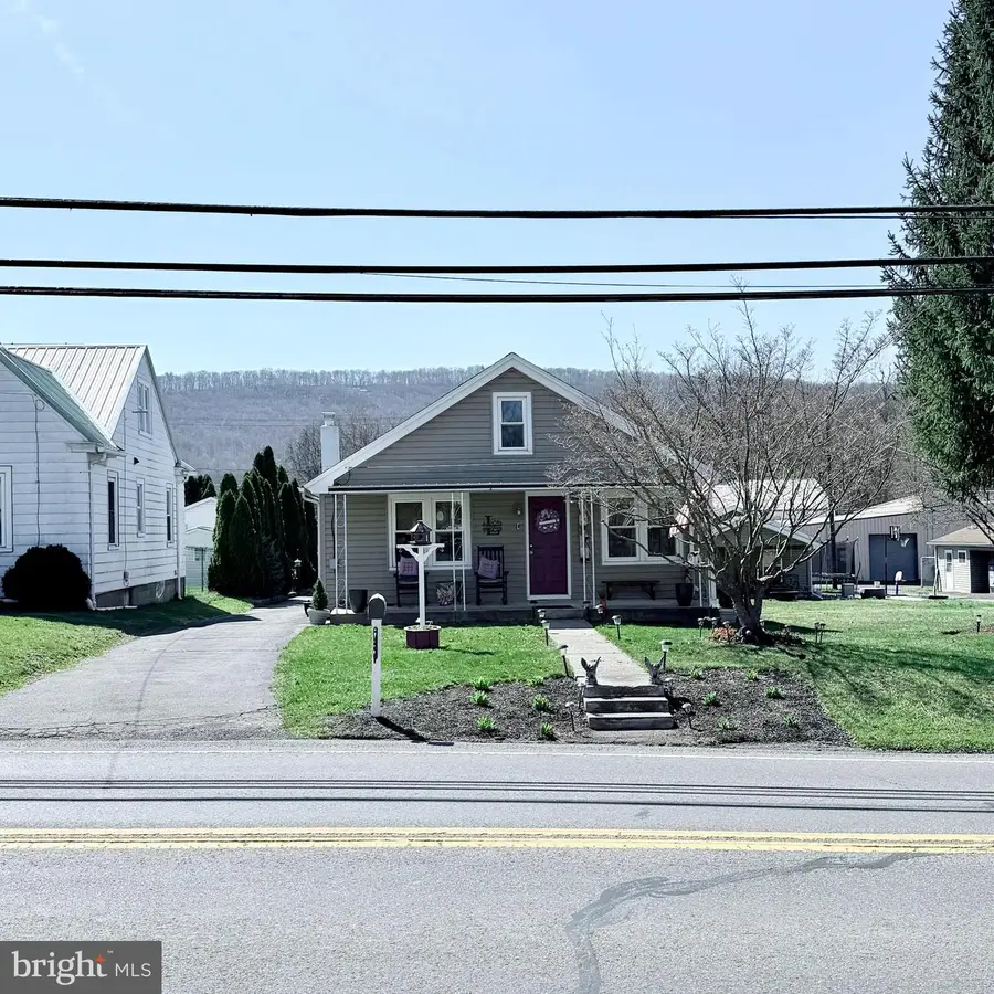 822 State St, Millersburg, PA 17061 - #2