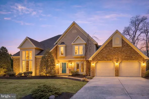 2312 Fox Hollow Rd, HARRISBURG, PA 17112