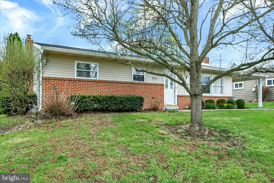 704 Charles Rd, Dauphin, PA 17018 - #3