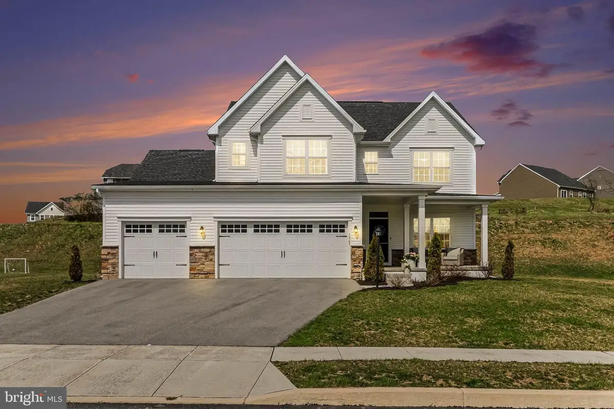 3965 Secretariat St, Harrisburg, PA 17112 - #1