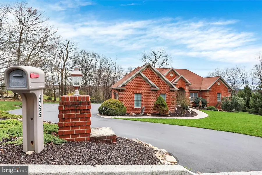 4755 Maple Shade Dr, Harrisburg, PA 17110 - #3