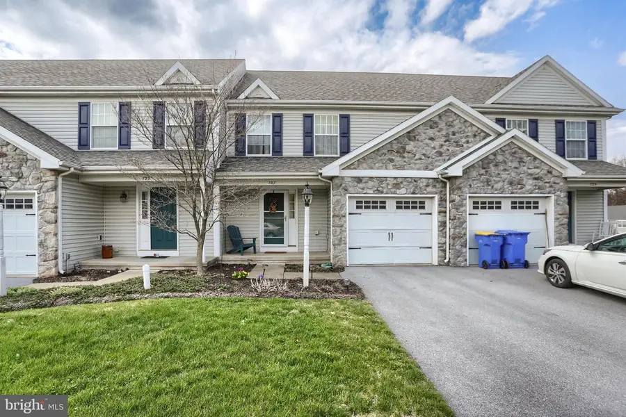 727 Winding Ln, Harrisburg, PA 17111 - #2