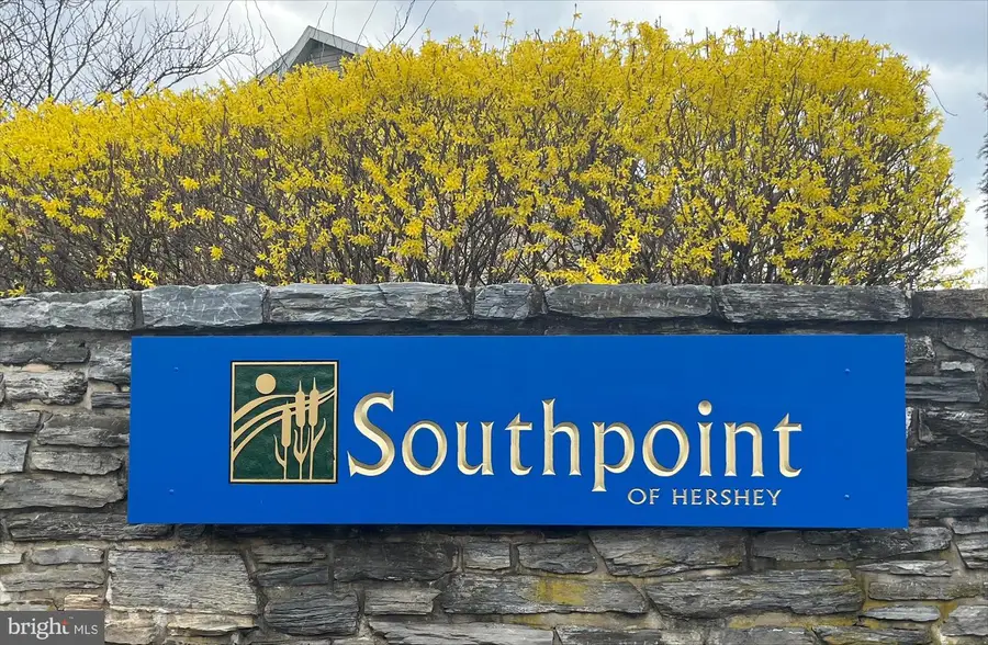 2029-b Raleigh Rd, Hummelstown, PA 17036 - #2